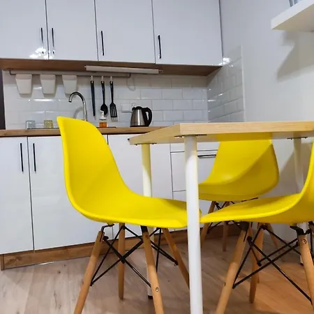 Lemon House Apartment